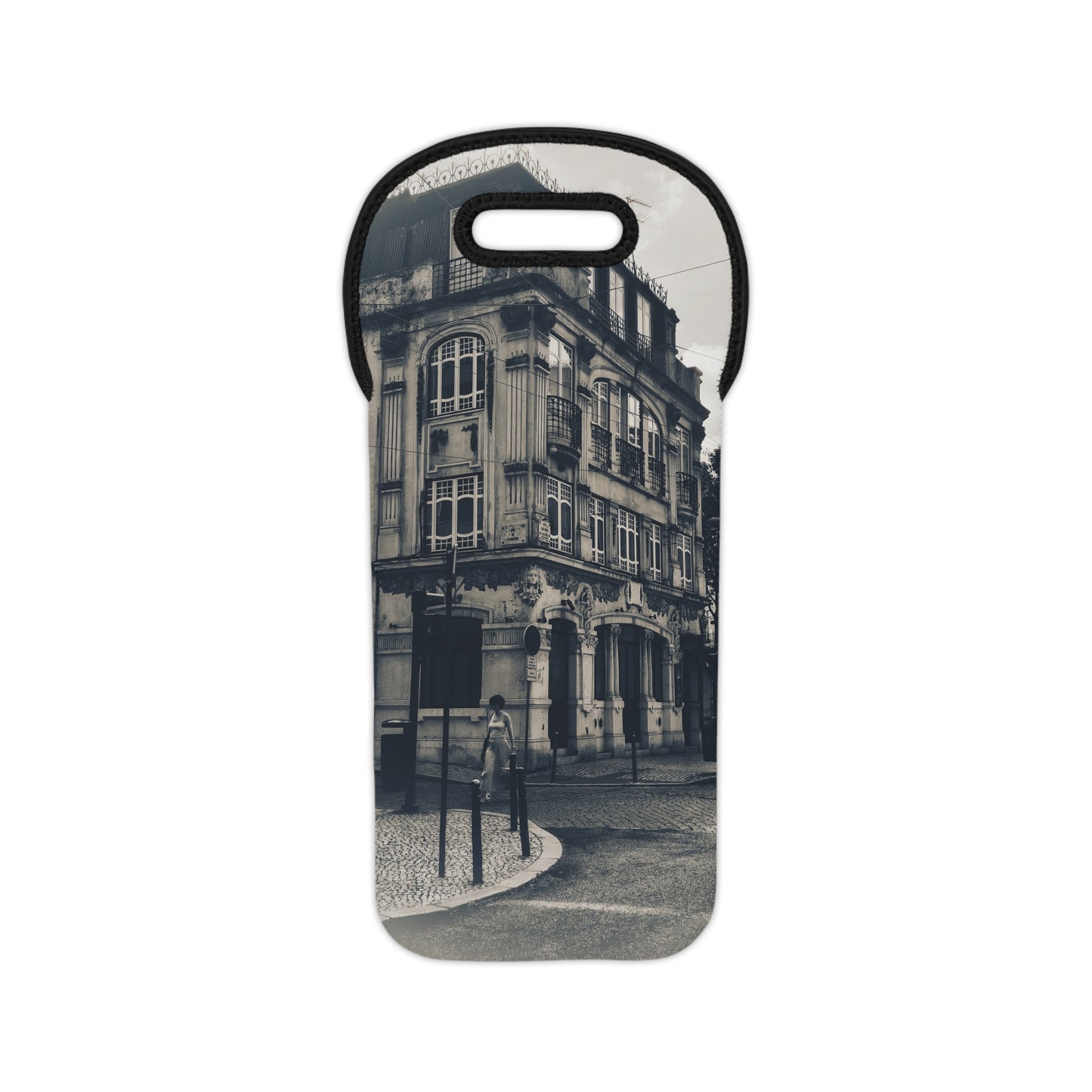 Chic Wine Tote Bag for Stylish Picnics